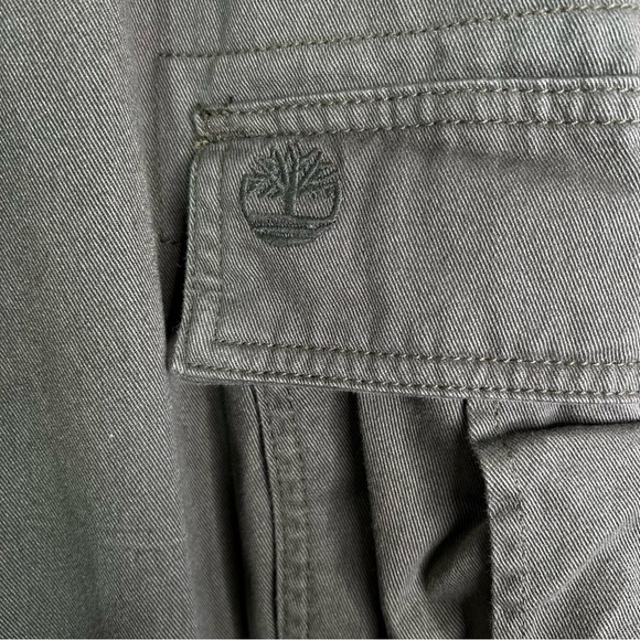 Timberland Relaxed Fit Cargo Chino Pants in Army Green Men’s Size 40x30 - Picture 5 of 9